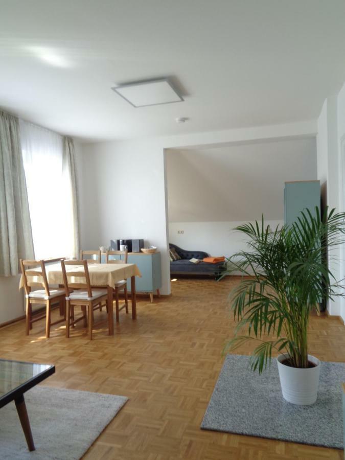 Apartamento Leipzig-Südwest Exterior foto